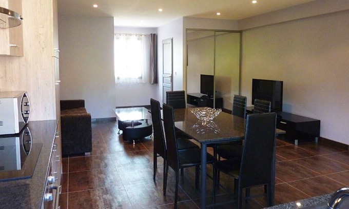 Prades Apartment | Apartment N ° 4 WITH PRIVATE PARKING - AIR CONDITIONING reversible