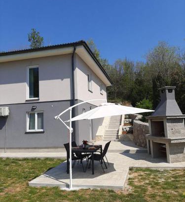 Golovik Apartment | Apartment Natali