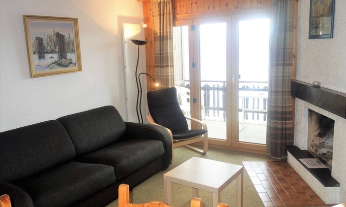 Sion Apartment | Apartment near Cable Car with Valley Views