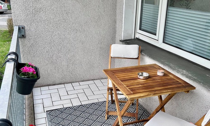 Graetz Apartment | Apartment near Hannibal Center