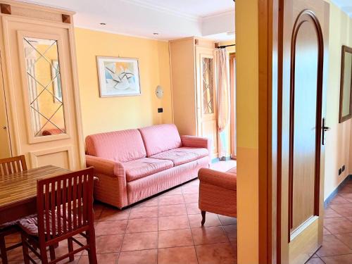 Settecamini House | Apartment near Marco Simone Golf Course Rome, cleaning included