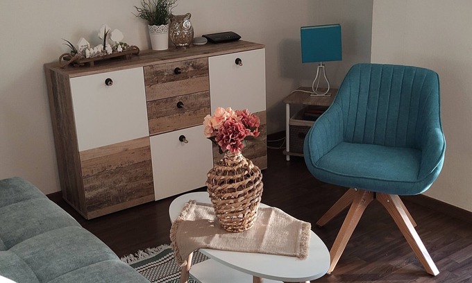Fuerth Apartment | Apartment near Playmobil, Fürther Mare on foot, 20 minutes to the fair, subway