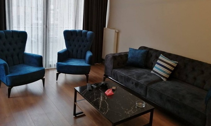 Bagcilar Apartment | Apartment Near Public Transport Links in Caglayan