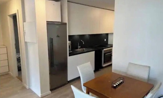 Innri-Njarthvik Apartment | Apartment near the airport