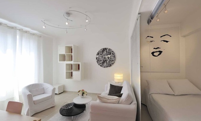 Arles City Centre Apartment | Apartment near the Arena