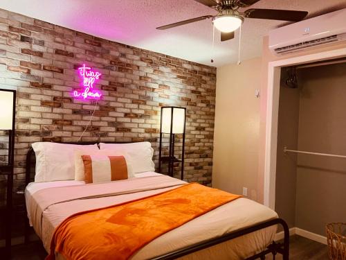 Tampa Apartment | Apartment near TPA Airport
