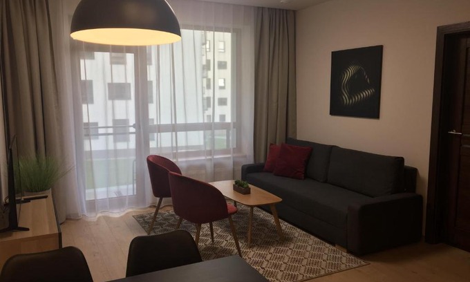 Business District Apartment | Apartment next to Panorama Mall 3