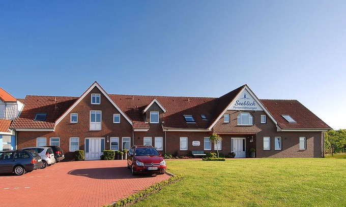 Horum Apartment | Apartment North Sea view