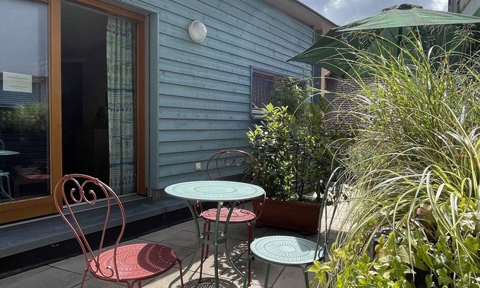 Old Town Apartment | Apartment 'Nr 4 Haus Stiegeler Schwabentor' with Private Terrace and Wi-Fi