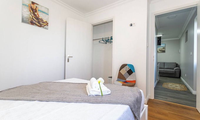 Ponta Delgada Apartment | Apartment "Oásis Fonte Grande 6" with Sea View and Wi-Fi