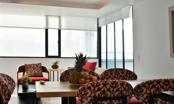 Manta Apartment | Apartment Ocean Side View Poseidon Building