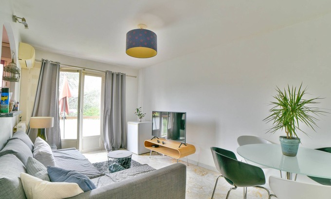 La Californie Apartment | Apartment Of 47 M²