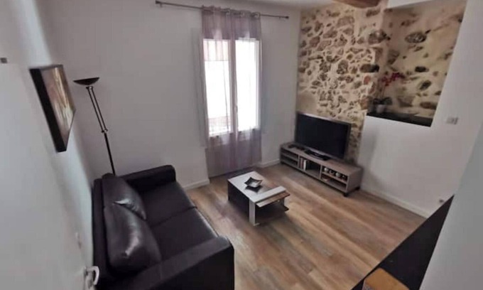 Nans-les-Pins House | Apartment on Chemin des ROYS