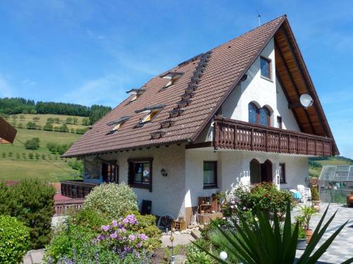 Steinach Apartment | Apartment Pension Himmelsbach by Interhome