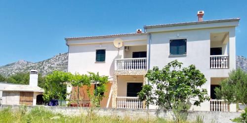 Starigrad Apartment | Apartment Pepa Starigrad Paklenica