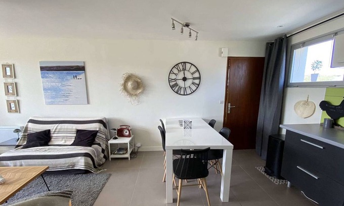 Louannec Apartment | Apartment Perros-Guirec, 2 bedrooms, 5 persons