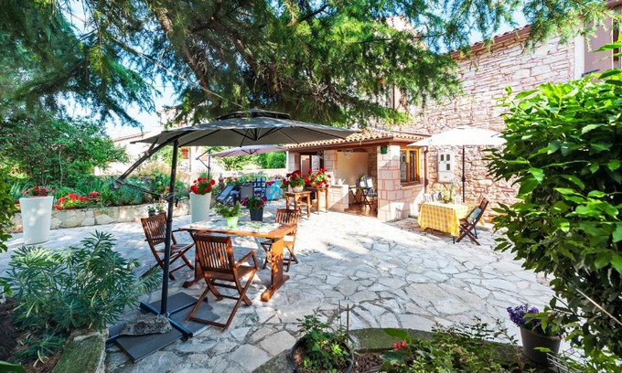Bale Apartment | Apartment Pino