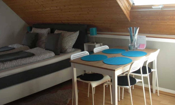 Rust Apartment | Apartment Poseidon 25sqm, 1 double bed, max. 2 persons - Apartment Misita