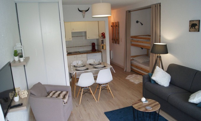 Saint-Lary-Soulan Apartment | APARTMENT * RENOVATED IN NEW ST LARY VILLAGE