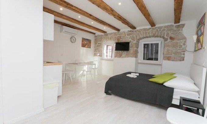 Rijeka Apartment | Apartment Relax