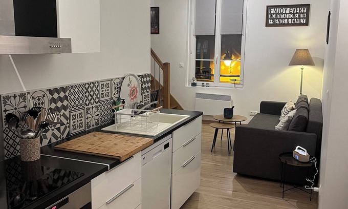 Houlgate Apartment | Apartment renovated to 50 meters from the beach