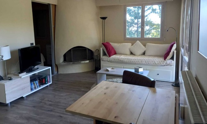 Valberg Apartment | Apartment 'Résidence Monte Verde' with Mountain View, Balcony and Wi-Fi