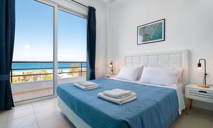 Ixia Apartment | Apartment 'Rhodes Sea Ialysos' with Balcony, Wi-Fi and Air Conditioning