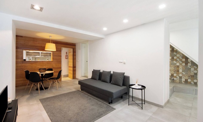 Aveiro Apartment | Apartment 'São Roque Sweet Burgo - Studio' with Wi-Fi and Air Conditioning
