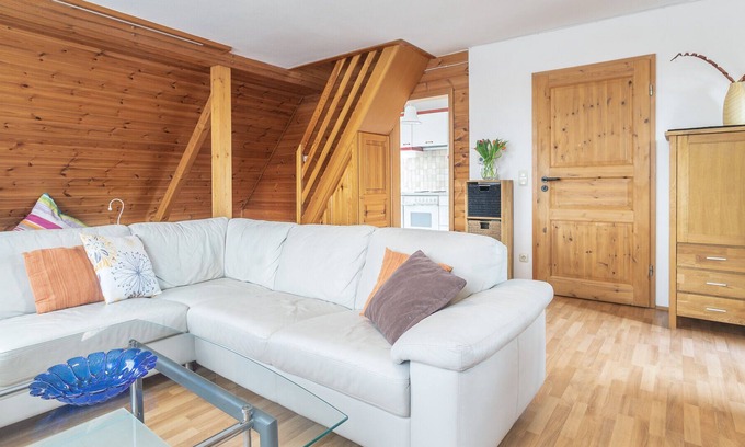 Memmingen Apartment | Apartment Südgrat - warm, cozy general apartment on two floors
