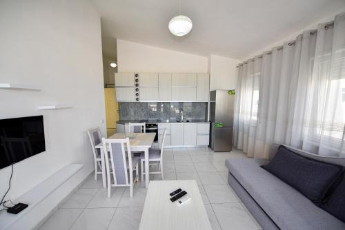 Velipoje Apartment | Apartment's Guraj Residence