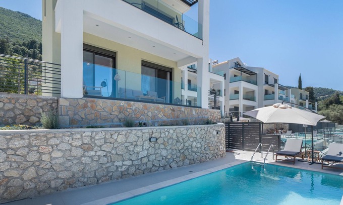 Nikiana Apartment | Apartment 'San George 1' with Sea View, Wi-Fi and Air Conditioning
