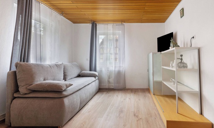Schwanau Apartment | Apartment 'Schrammis Ferienwohnung - 2 Zimmer' with Shared Terrace, Garden and Wi-Fi