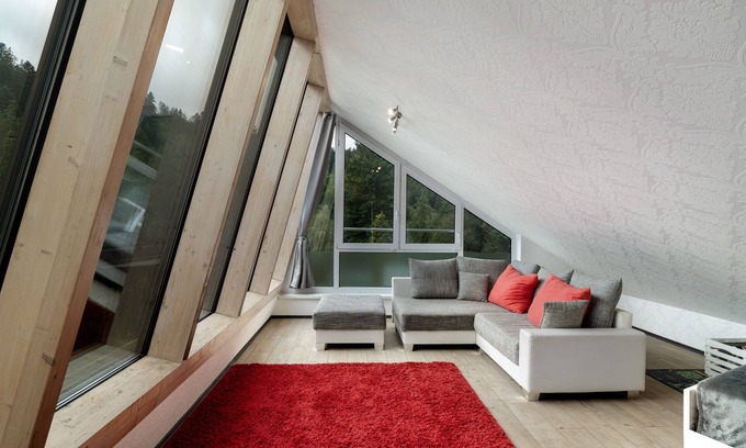 Freudenstadt Apartment | Apartment 'Schwarzwaldloft' with Shared Garden, Balcony and Wi-Fi