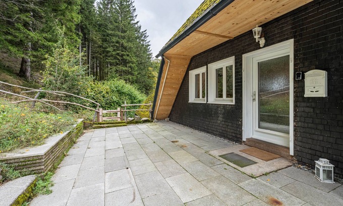 Guetenbach Apartment | Apartment 'Schwarzwald Chalet - Karlshütte' with Mountain View, Private Terrace and Wi-Fi