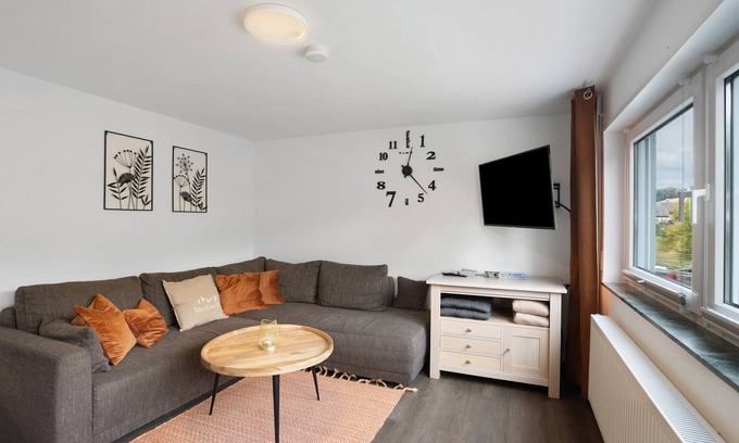 Kickenbach Apartment | Apartment 'Selbecke' with Shared Pool, Shared Garden and Wi-Fi