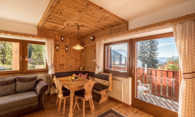 Castelrotto Apartment | Apartment “Sella Seis” close to Seiser Alm with Mountain View & Garden