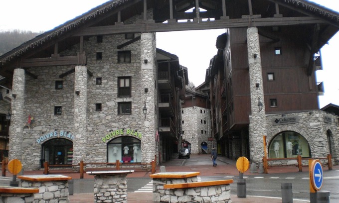 Val-d'Isere Apartment | Apartment, sleeps 6, downtown, mountain proximity, Val-d'Isère