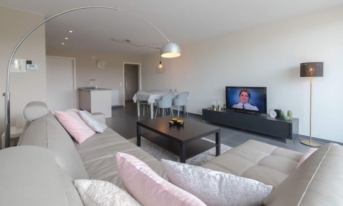Bredene Apartment | Apartment Solis by Interhome