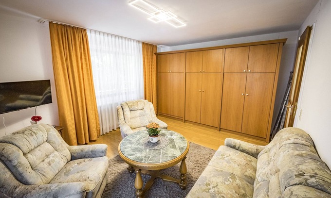 Gmain Apartment | Apartment Sophia, 60sqm, 1 bedroom, balcony with mountain view