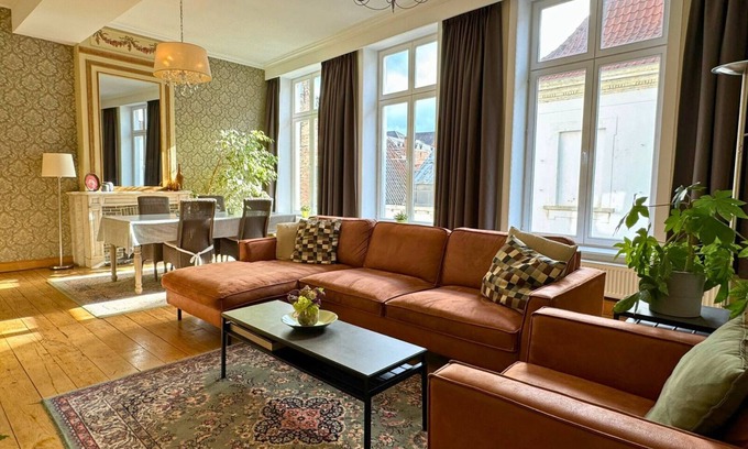 Historical Center Bruges Apartment | Apartment St-Niklaas - 2 bedrooms - 1st floor