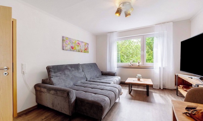 Pruem Apartment | Apartment 'St Wendel Zimmer8' with Wi-Fi