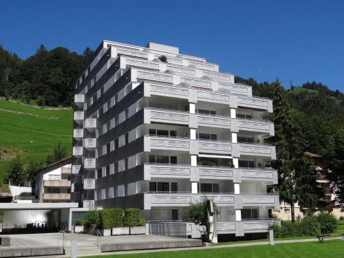 Engelberg Apartment | Apartment Sunnmatt 752 by Interhome
