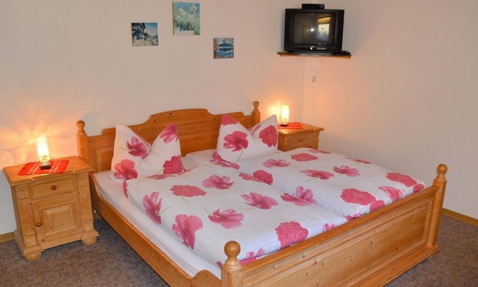 Warmensteinach Bed & Breakfast | Apartment Svenja - Pension Mausbachtal