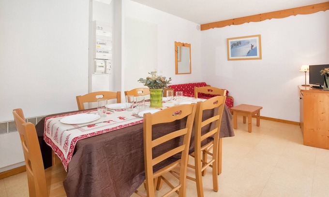 Bramans Apartment | Apartment Termignon near Ski Gondola