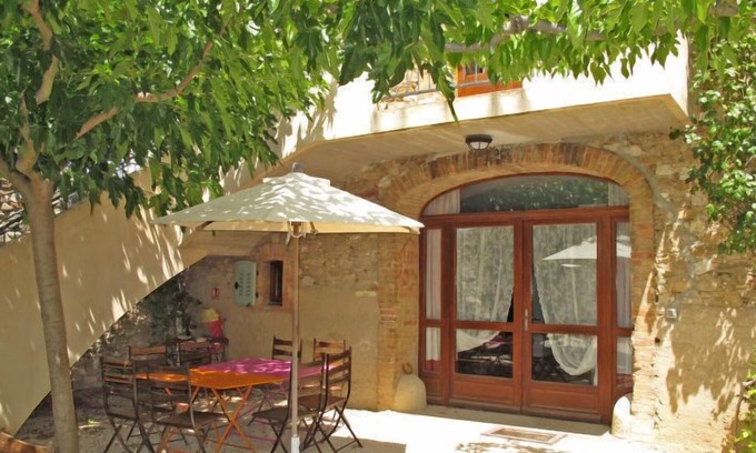 Ollieres Apartment | Apartment Terres Ste Hilaire - Cade (OLL101) in Ollieres - 8 persons, 3 bedrooms
