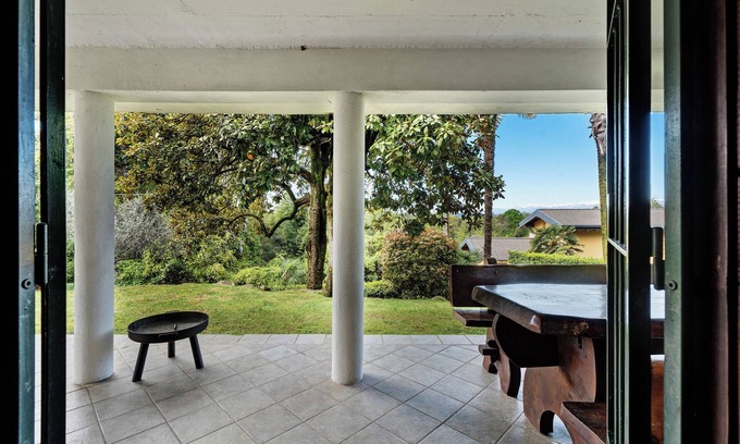 Vergiate Apartment | Apartment 'Valerio' with Mountain View, Wi-Fi and Air Conditioning
