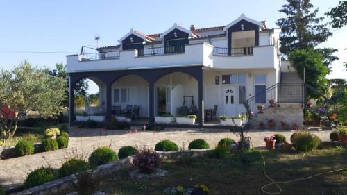 Sibenik Apartment | Apartment Viki