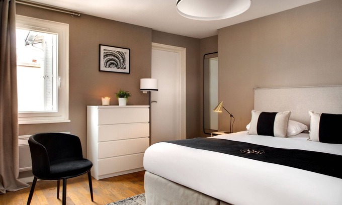 Dijon Centre Ville Apartment | Apartment "VOLNAY" - Historical Center - 50m2 - 4 people
