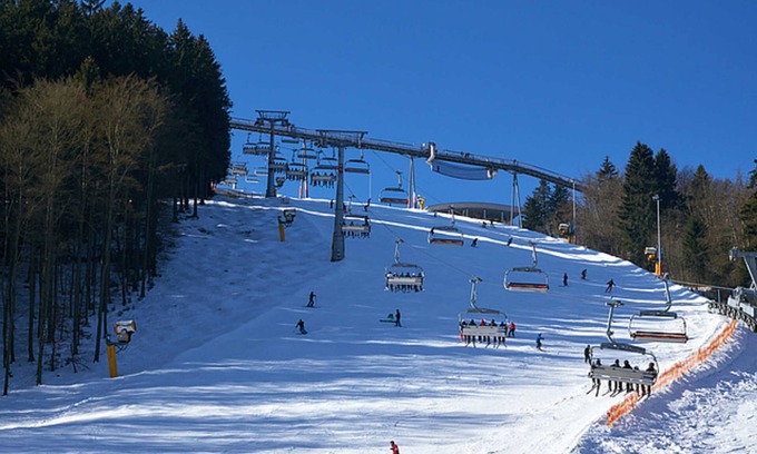 Langewiese Apartment | Apartment Winterberg 7 persons - Guesthouse Astenblick also for small groups