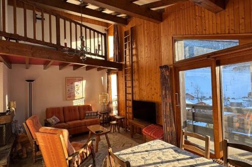 La Clusaz Apartment | Apartment with balcony facing the ski slopes